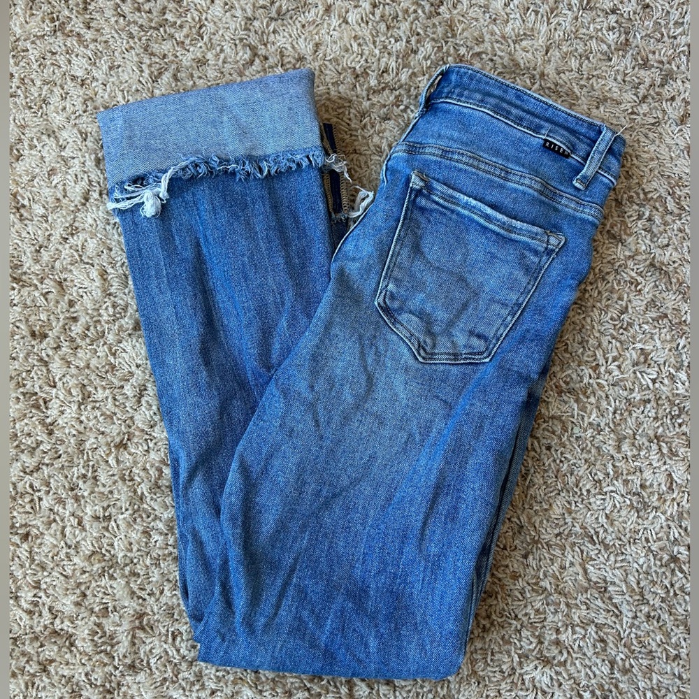 Risen Jeans